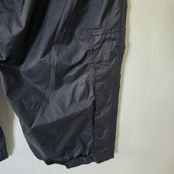 LL Bean Waterproof Pants Men Sz L Black Nylon Zip Ankles Elastic Waistband - Picture 8 of 16